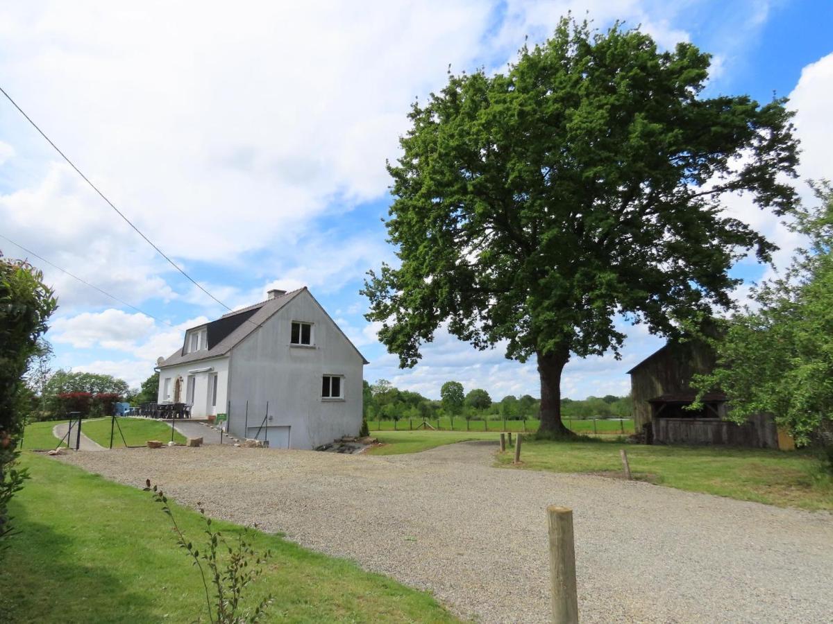 La Maison Aux Pignons Verts La Chapelle-Saint-Aubert 외부 사진