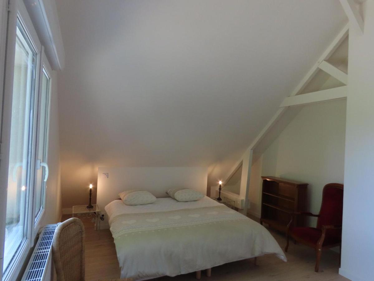 La Maison Aux Pignons Verts La Chapelle-Saint-Aubert 외부 사진